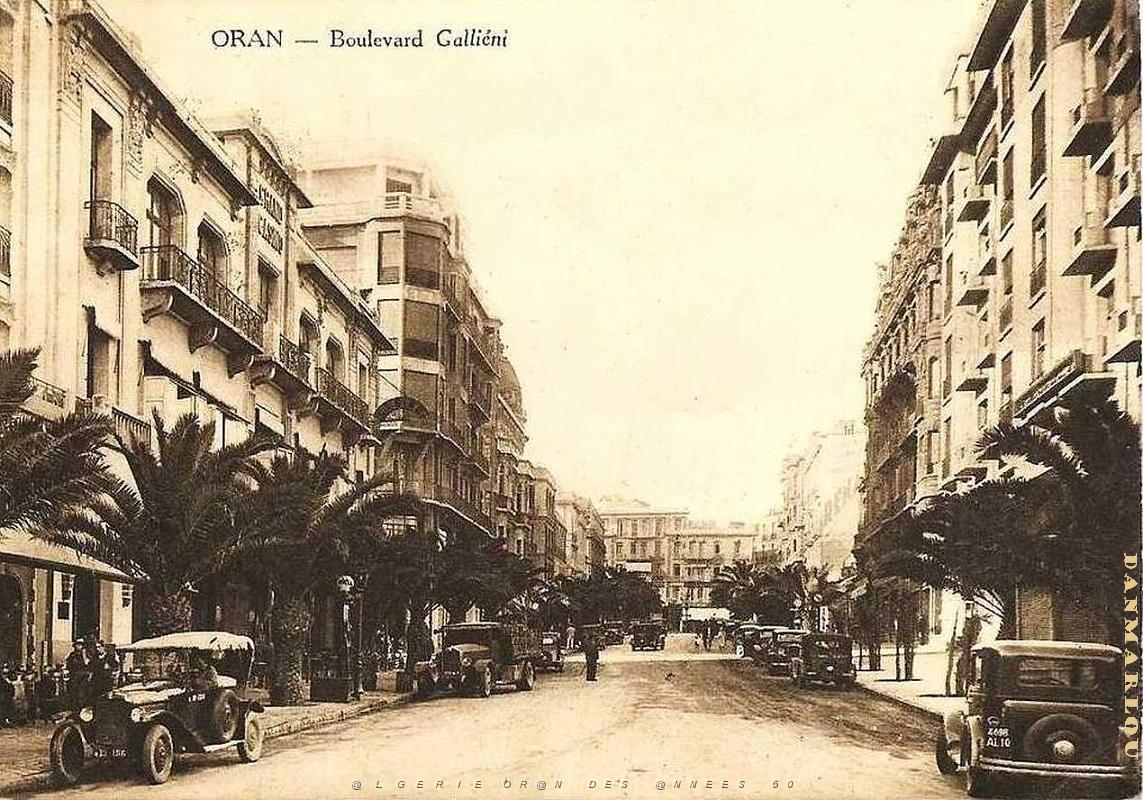 BG a- 087- Bd Gallieni.jpg